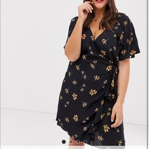 River Island wrap tea dressing floral print